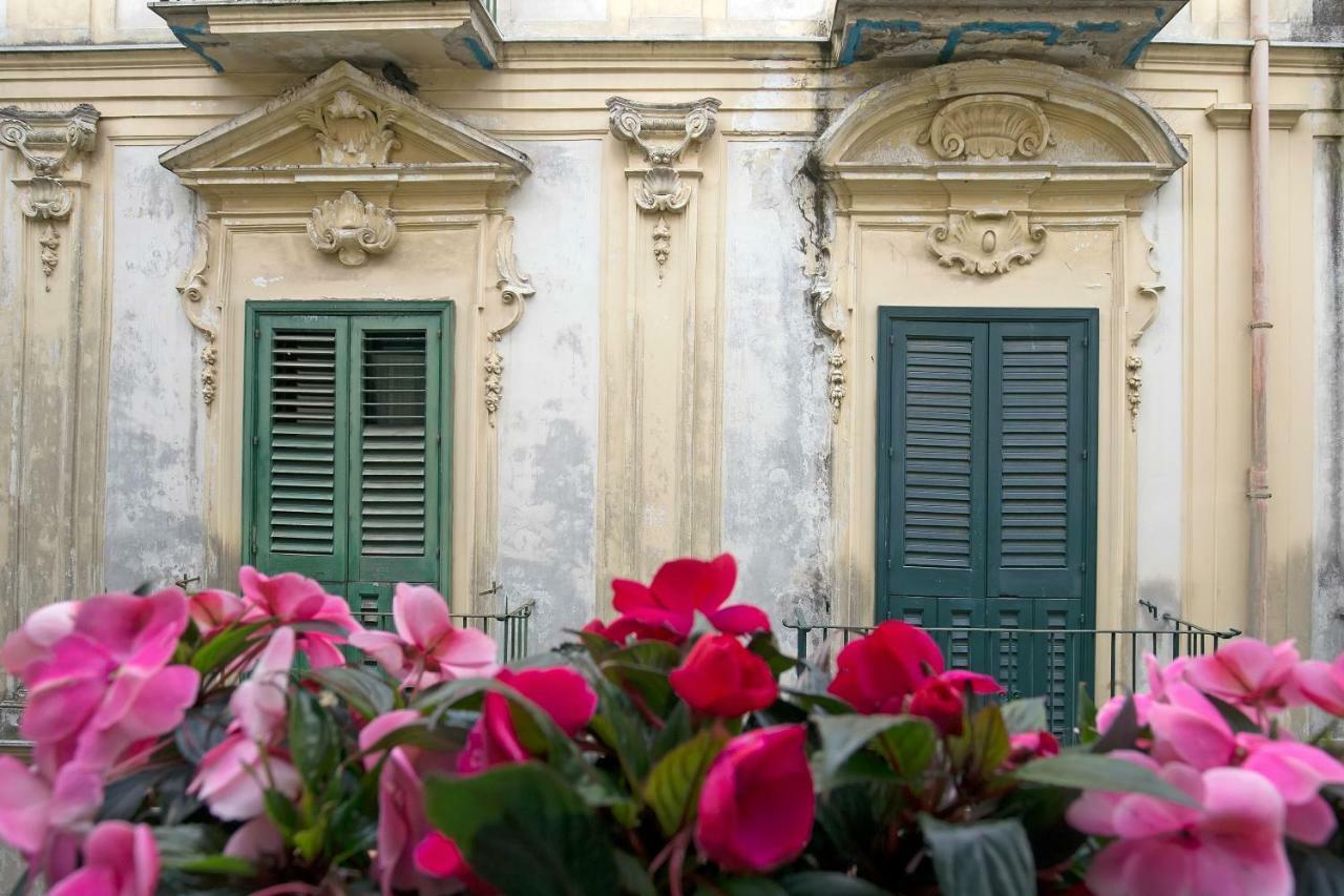 B&B Luxury Scacciaventi Cava deʼ Tirreni Exterior foto